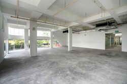 Upper Changi Road North (D17), Shop House #486730721